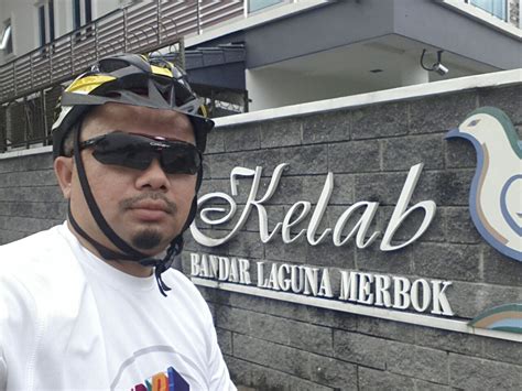 Bandar laguna merbok is a freehold landed housing estate located in sungai petani, kedah. LagunaMerbok: Kayuhan Santai di Laguna Merbok