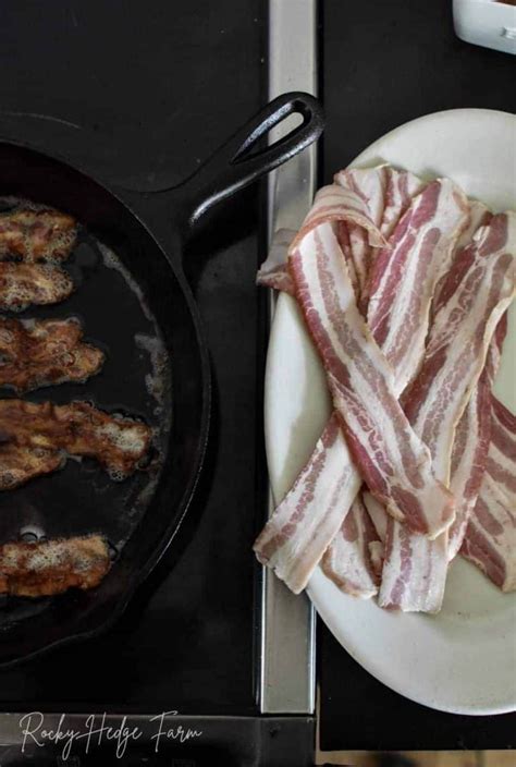 How To Cook Bacon In A Cast Iron Skillet Rocky Hedge Farm