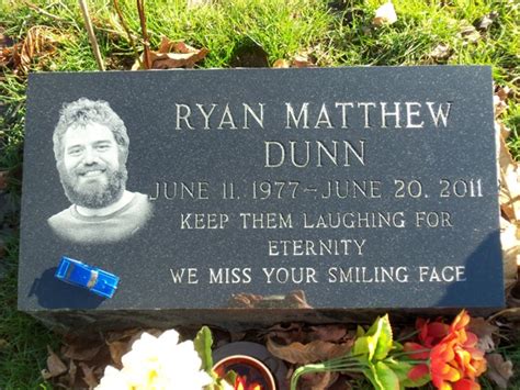 Ryan Dunn S Grave Ryan Dunn Photo 29799370 Fanpop