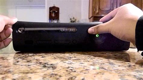 How To Fix Xbox 360 Tray Problem Xbox Tray Wont Open Youtube