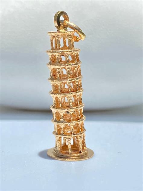 18k Gold Tower Of Pisa Vintage Pendant 18k Solid Gold Leaning Etsy Uk