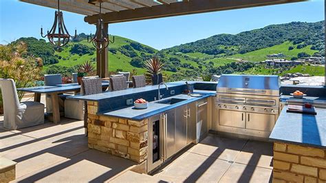 Outdoor Kitchens The Ultimate Playground For Any Backyard Cook