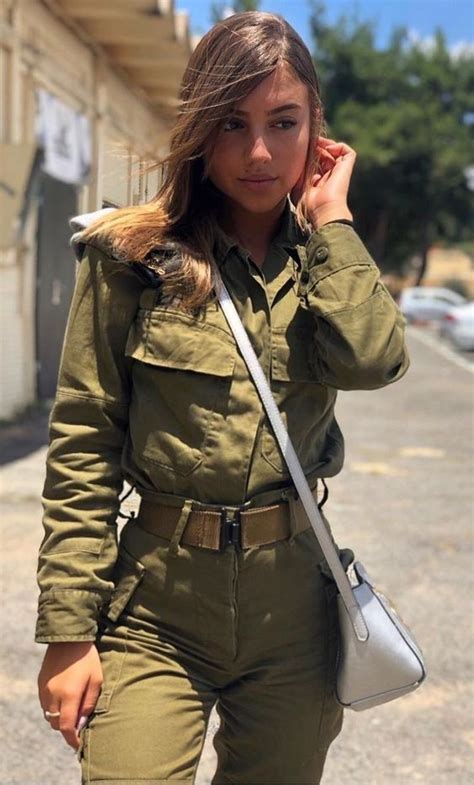 beautiful female soldiers army women idf women military women