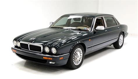 Mki / mkii s type 240 340 & daimler; 1996 Jaguar XJ12 | Classic Auto Mall