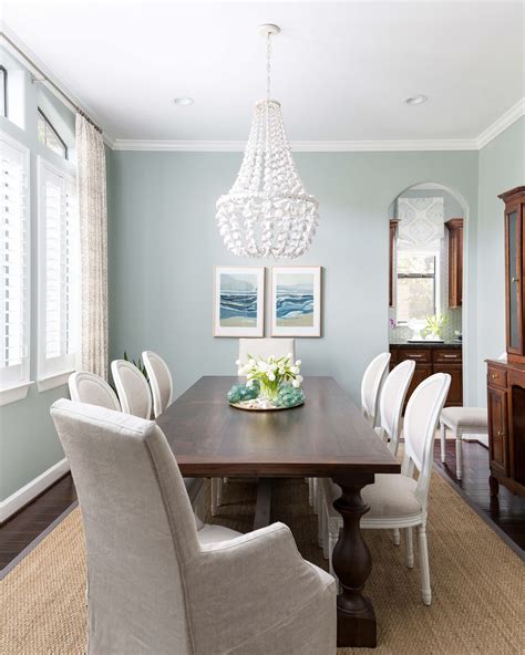 Before And After A Coastal Style Dining Room And Foyer Makeover