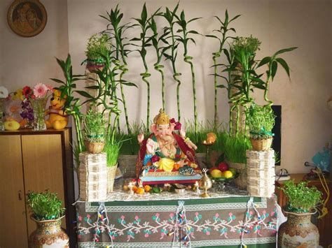 Flower arrangements for closed caskets range between 305 to 580. Buy Online Fresh Flowers For Ganpati Decoration!