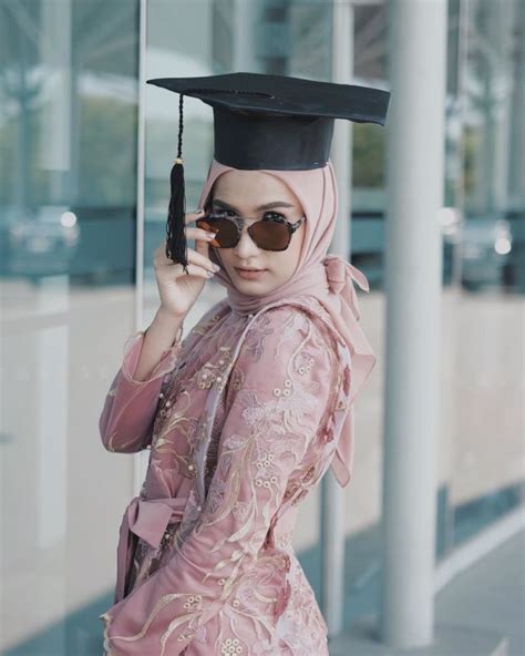 Model Hijab Simple Untuk Wisuda Kumpulan Ilmu Dan Pengetahuan