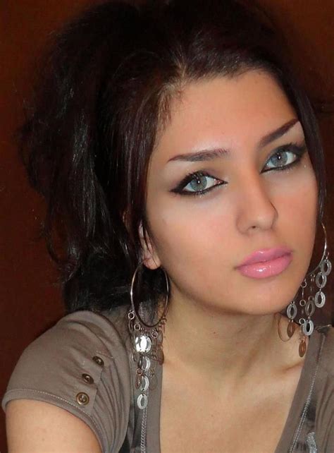 Niloofar Behbudi Iranian Model Eye Catching Pinterest Models