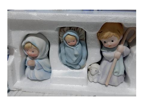 Avon Heavenly Blessings Nativity Collection Replacement Figurines In
