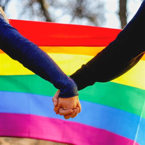 Historias De Lesbianas Cómo Salí Del Closet El Centro Hispano