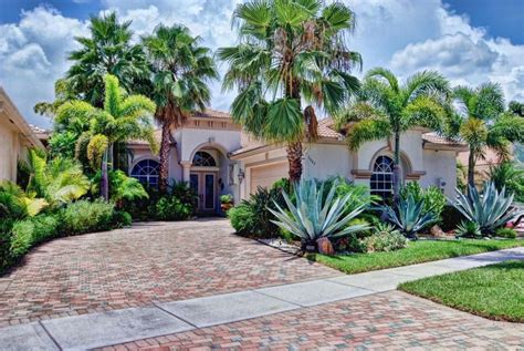 Explore rehabilitation services at chatsworth. Palm Beach Gardens FL Homes and Real Estate - Realty ...