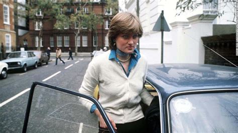 Princess Diana To Be Honored With Plaque Outside London Flat Cnn Style