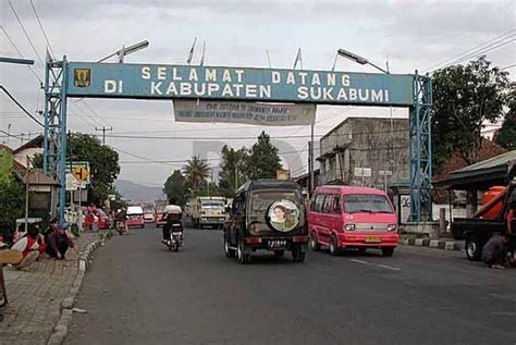 Sukabumi) adalah sebuah kabupaten di tatar pasundan, provinsi jawa barat, indonesia. Gaji Scg Sukabumi - Pt Semen Jawa Dan Pt Tambang Semen Sukabumi Kembali Bangun Fasilitas Sarana ...