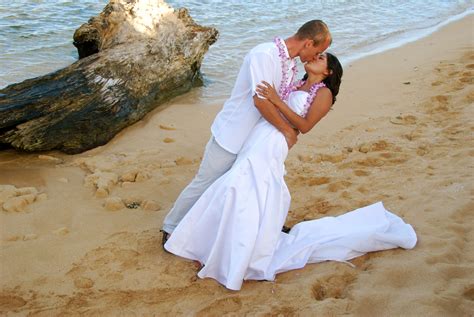 Do you even need a beach permit? What You Need to Know About Kauai Beach Weddings
