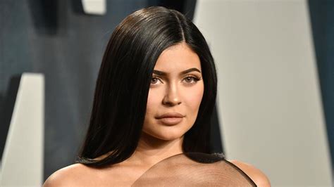 Kylie Jenner Drops 10k Per Night For Luxury Bahamas Vacation Report