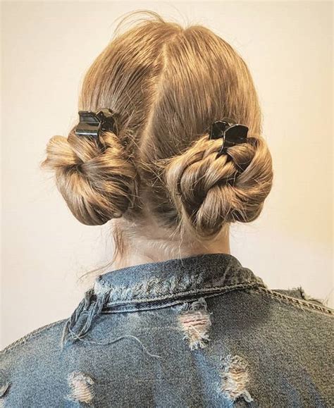 We continue to prepare cool and stylish hairstyles for girls. 75 of The Cutest Hairstyles for Teenage Girls 2021 Updated