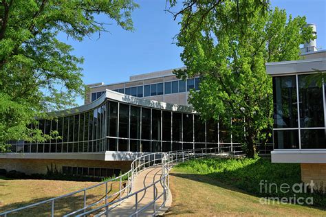 Washburn University Stoffer Science Hall On A Sunny Summer Day