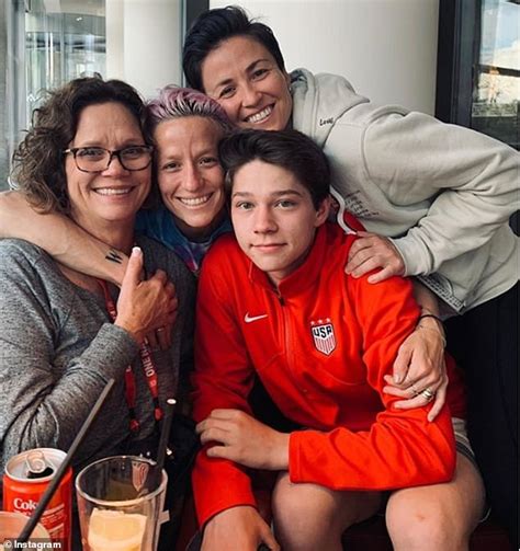 Jun 18, 2021 · earlier this week, victoria's secret clipped its own wings by leaving attractive women in the dust for megan rapinoe, who looks like tony hawk's sister. Megan Rapinoe outed her twin sister as gay to their ...