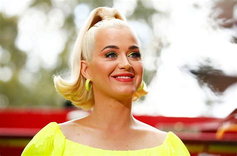 Katy Perry Opens Up About Why Now Is The Right Time To Have A Baby