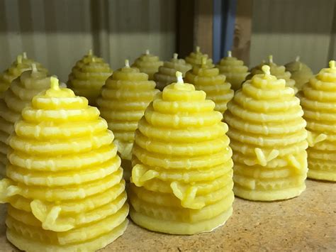Beeswax Bee Hive Candle 1x4pc
