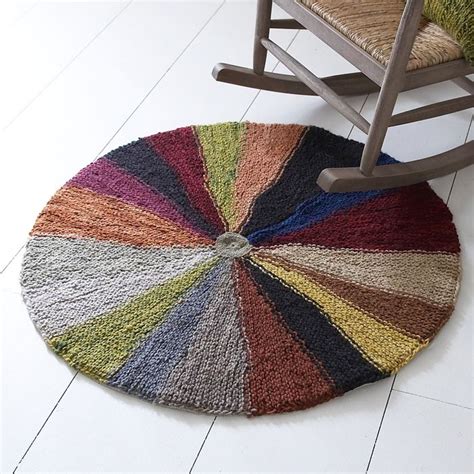 Handknit Circular Rug I Want To Find A Pattern For Something Like