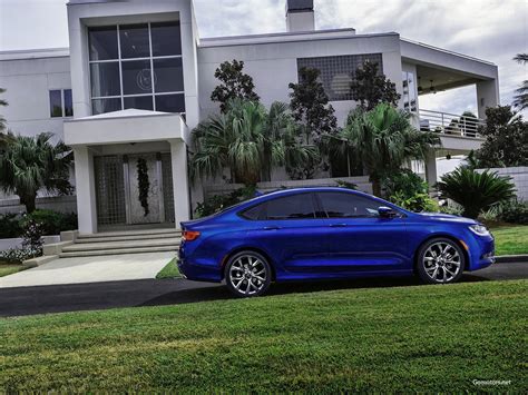 Request a dealer quote or view used cars at msn autos. 2015 Chrysler 200:picture # 10 , reviews, news, specs, buy car