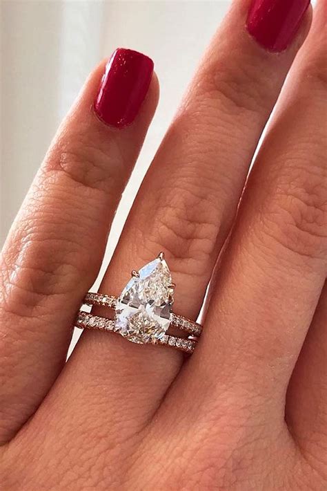 21 Stunning Pear Shaped Engagement Rings Engagement Ring Shapes Pear
