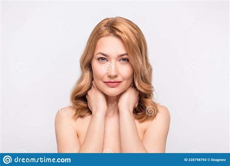 Photo Portrait Woman With Naked Shoulders Touching Neck Doing Skin