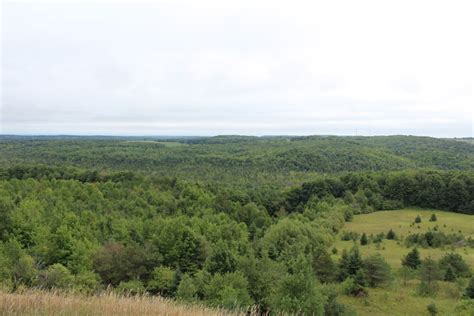 Murphys Pinnacle Lookout At Boyne Valley Provincial Park The Ground