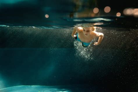 6 Tips For Capturing Your Kids Having Fun Underwater