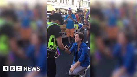 Police Officer Proposed To At Pride In London Bbc News