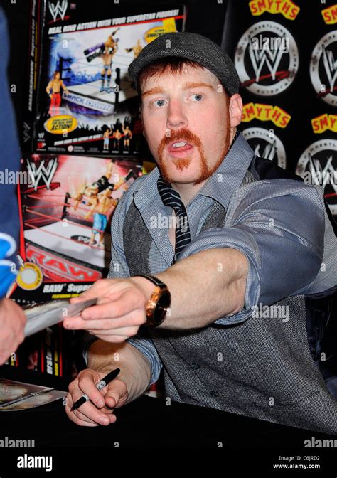 Sheamus Irish Professional Wrestler And Former Wwe Champion Meets Fans