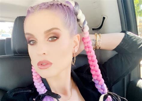 Kelly osbourne is kicking off 2021 with big news and her famous parents are elated for her, so of kelly osbourne has had the ultimate revenge on seven men who refused to date her before she. Kelly Osbourne Compares Herself To Pippi Longstocking In ...
