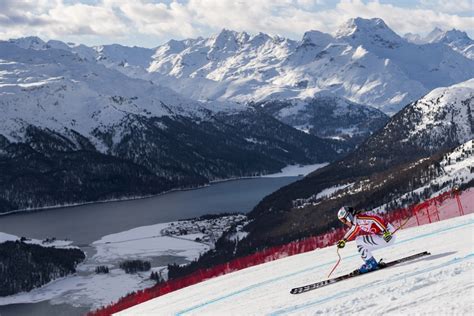 Ski Alpin Weltcup 202122 Heute In St Moritz Skifahrerin Brignone