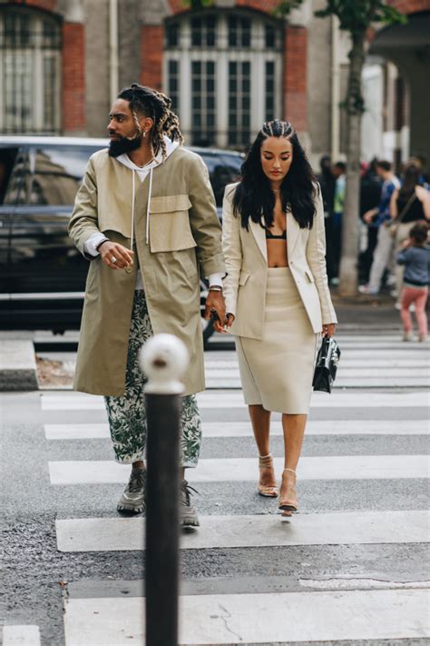 Backstage Street Style Springsummer 2022 Paris Fashion Week Backstage