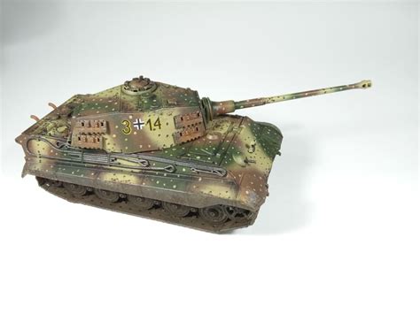 Tiger II Ausf B 1 72 Revell