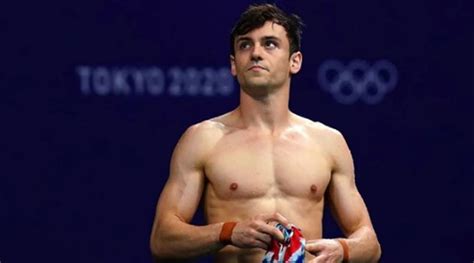 ‘i ve had a very strange relationship with food tom daley opens up about eating disorder