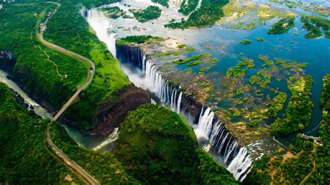 Victoria Falls On The Border Of Zimbabwe And Zambia Makao Bora