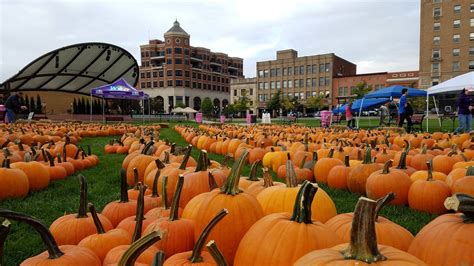 Wausau is the One Wisconsin Town You'll Want to Visit This Fall