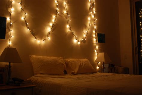 25 Decorative Lamp Design Ideas For Elegant Bedroom Inspiration
