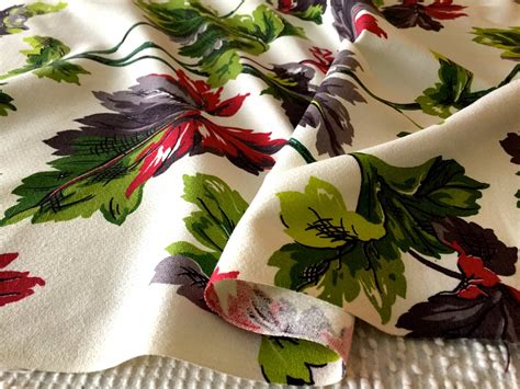 Vintage Barkcloth Fabric// Fabulous 40s Floral// Hollywood Regency ...