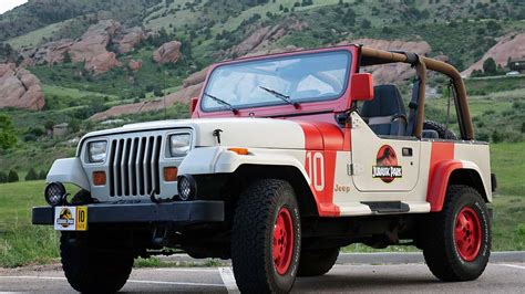 Jurassic Park Jeep Wrangler Toy