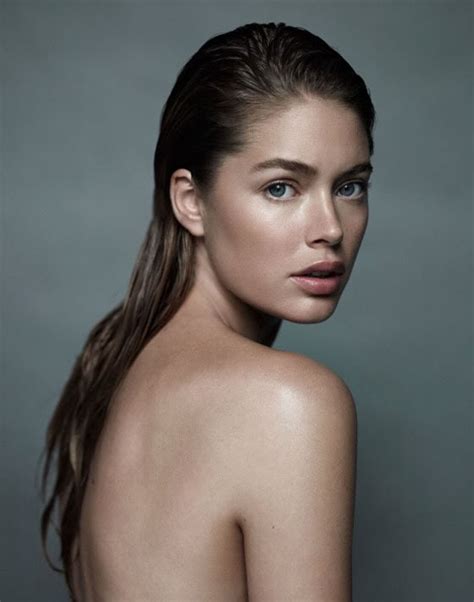 Model Watch Blog Dutch Victoria S Secret Hottie Doutzen Kroes Does