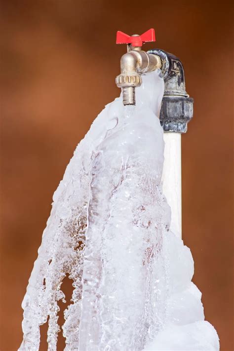 Tips To Prevent Your Pipes From Freezing