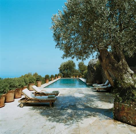 The Most Inviting Swimming Pools In Vogue Cool Swimming Pools