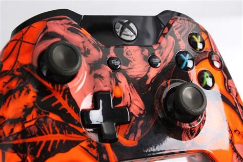 Evil Controllers Unveil More Colorful Xbox One Controllers Ubergizmo