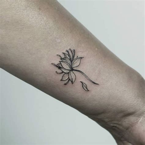 Top Best Simple Flower Tattoo Ideas Inspiration Guide
