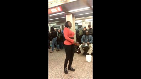 Sexy Black Girl Dancing At The Train Station Youtube