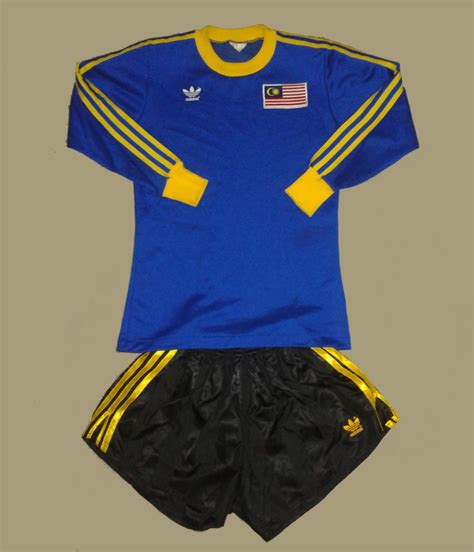 #exmalaysia youth football malaysia ретвитнул(а) vocket fc. Malaysia Home football shirt 1980 - 1982. Added on 2010-03 ...