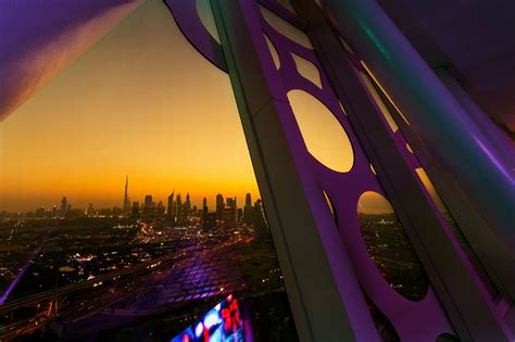 Dubai Frame Offers Picture Perfect Views Of The Citys Old And New